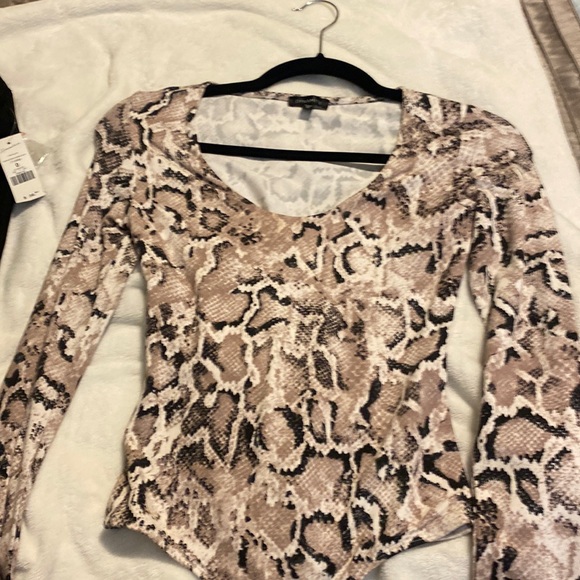 tan/black printed bodysuit from dynamite XS - Picture 1 of 4